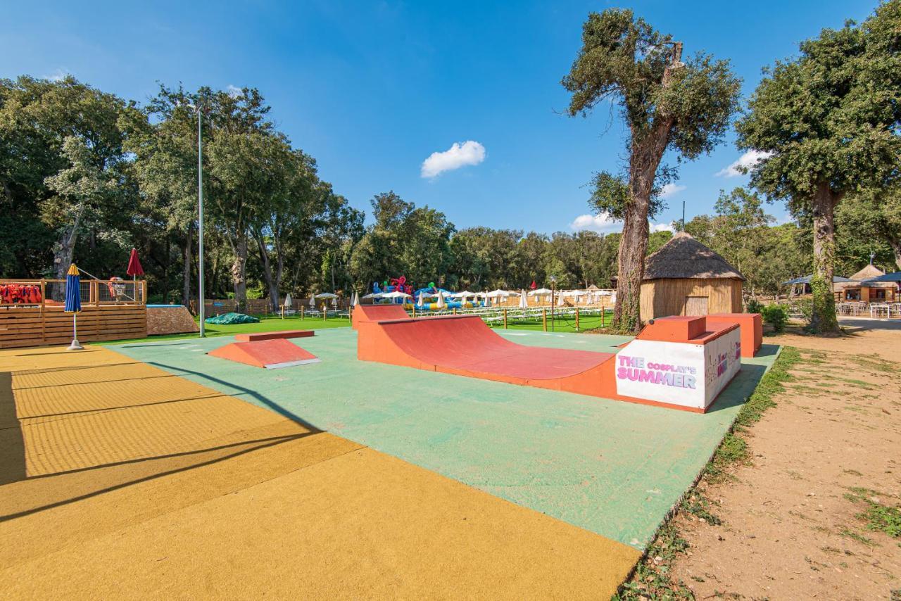 Paradu Ecovillage & Resort Marina di Castagneto Carducci Bagian luar foto