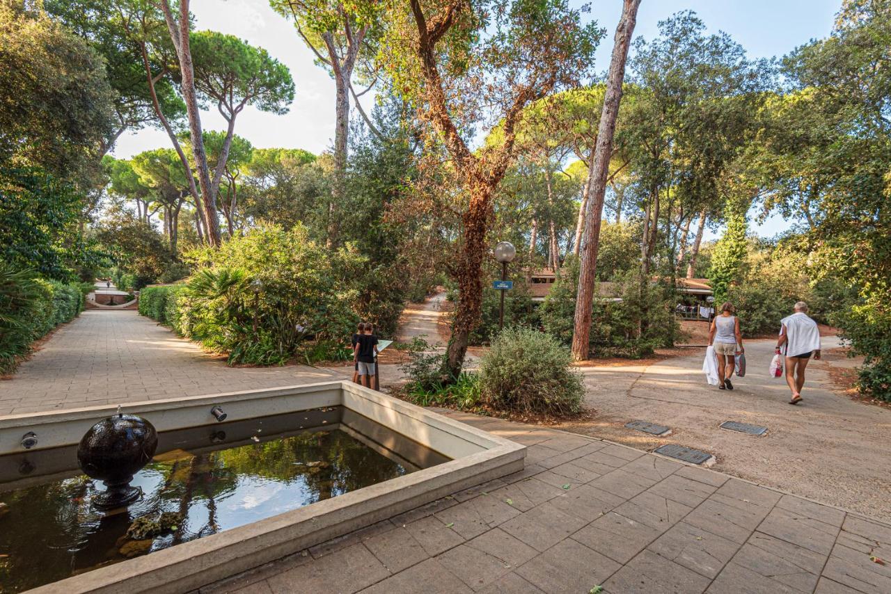 Paradu Ecovillage & Resort Marina di Castagneto Carducci Bagian luar foto