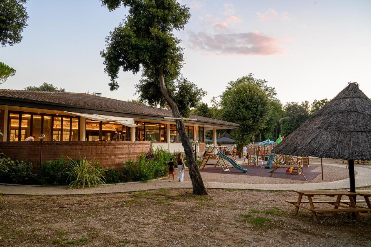 Paradu Ecovillage & Resort Marina di Castagneto Carducci Bagian luar foto